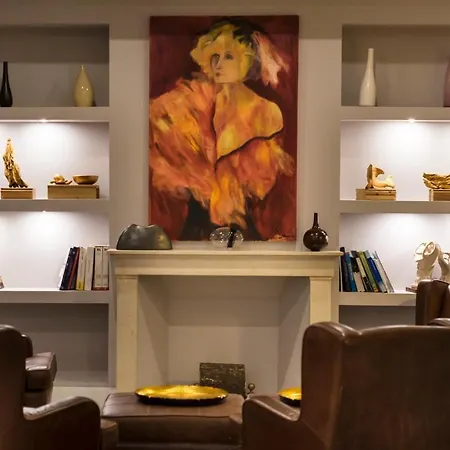 シーナ マリア ルイジア ホテル 4*