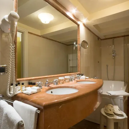 Otel Sina Maria Luigia Parma