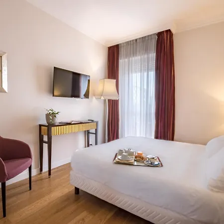 Hotel Sina Maria Luigia 4*