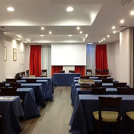 מלון Sina Maria Luigia 4*