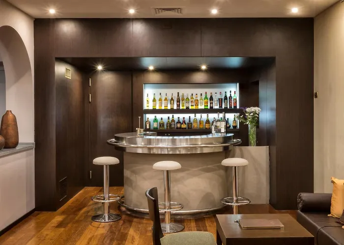 新浪玛丽亚路吉亚酒店 酒店
